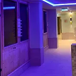 Moselstern Brixiade &triton كوتشيم