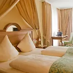 فندق Moselstern Brixiade &triton كوتشيم