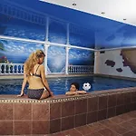 Moselstern Brixiade &triton فندق كوتشيم