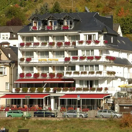 Hotel Moselstern Brixiade &triton 4*