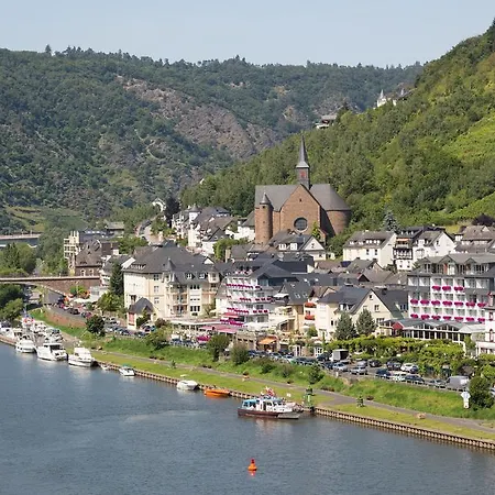 Moselstern Brixiade &triton Hotel