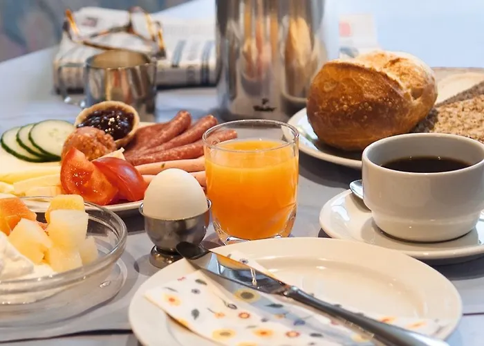 Moselstern Brixiade &triton Hotel Cochem