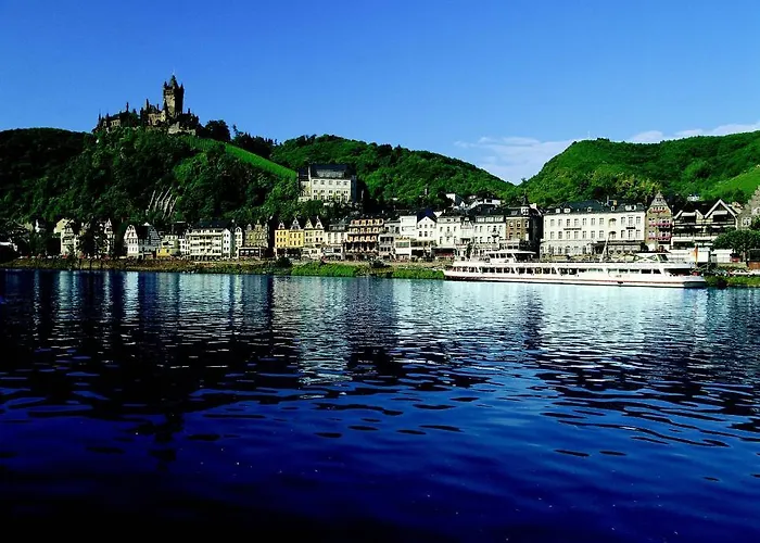 Moselstern Brixiade &triton Hotel